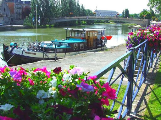 Soissons péniche transports