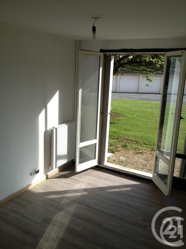 Afficher la photo en grand Appartement à vendre - 2 pièces - 29.78 m2 - SOISSONS - 02 - PICARDIE - Century 21 L.S. Immobilier