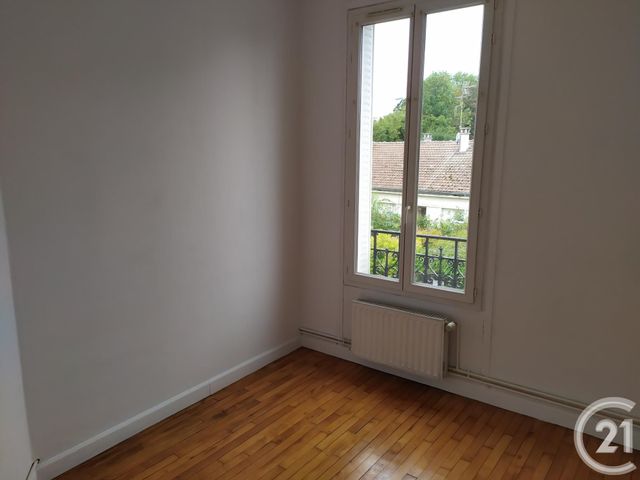 Afficher la photo en grand Appartement T3 à louer - 3 pièces - 49.71 m2 - SOISSONS - 02 - PICARDIE - Century 21 L.S. Immobilier