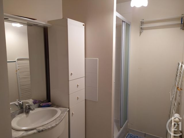 Appartement F3 à vendre - 3 pièces - 58.85 m2 - SOISSONS - 02 - PICARDIE - Century 21 L.S. Immobilier Appartement F3 à vendre - 3 pièces - 58.85 m2 - SOISSONS - 02 - PICARDIE - Century 21 L.S. Immobilier