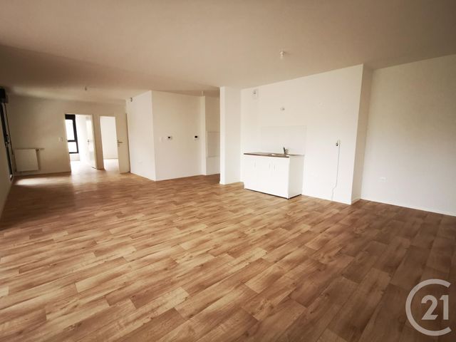 Appartement T3 à louer - 3 pièces - 86.65 m2 - SOISSONS - 02 - PICARDIE - Century 21 L.S. Immobilier Appartement T3 à louer - 3 pièces - 86.65 m2 - SOISSONS - 02 - PICARDIE - Century 21 L.S. Immobilier