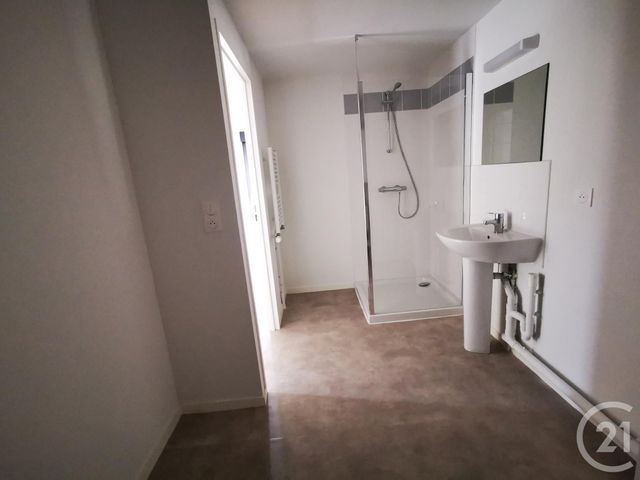 Appartement T3 à louer - 3 pièces - 86.65 m2 - SOISSONS - 02 - PICARDIE - Century 21 L.S. Immobilier Appartement T3 à louer - 3 pièces - 86.65 m2 - SOISSONS - 02 - PICARDIE - Century 21 L.S. Immobilier