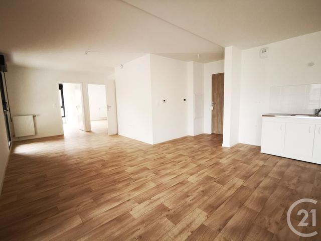 Appartement T3 à louer - 3 pièces - 86.65 m2 - SOISSONS - 02 - PICARDIE - Century 21 L.S. Immobilier Appartement T3 à louer - 3 pièces - 86.65 m2 - SOISSONS - 02 - PICARDIE - Century 21 L.S. Immobilier