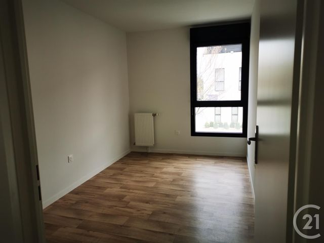 Appartement T3 à louer - 3 pièces - 86.65 m2 - SOISSONS - 02 - PICARDIE - Century 21 L.S. Immobilier Appartement T3 à louer - 3 pièces - 86.65 m2 - SOISSONS - 02 - PICARDIE - Century 21 L.S. Immobilier