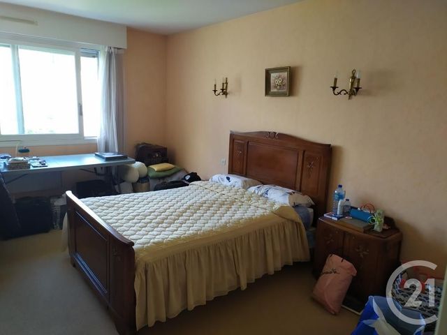 Appartement F3 à vendre - 3 pièces - 99.0 m2 - SOISSONS - 02 - PICARDIE - Century 21 L.S. Immobilier Appartement F3 à vendre - 3 pièces - 99.0 m2 - SOISSONS - 02 - PICARDIE - Century 21 L.S. Immobilier